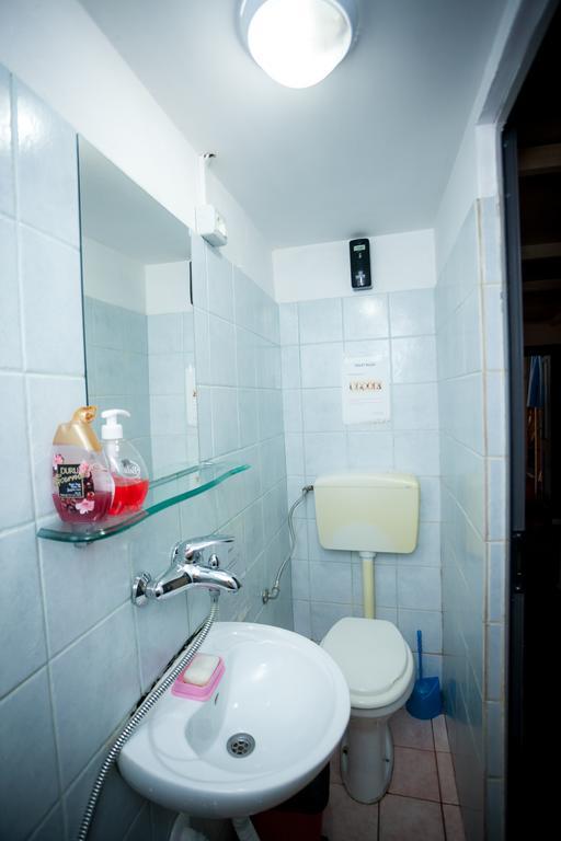 The Wanderers Hostel Shkodër Eksteriør bilde