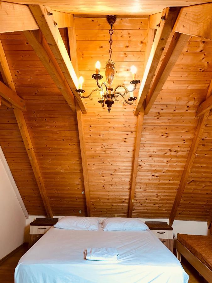The Wanderers Hostel Shkodër Eksteriør bilde
